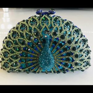 Green-Blue Crystal Peacock Clutch
